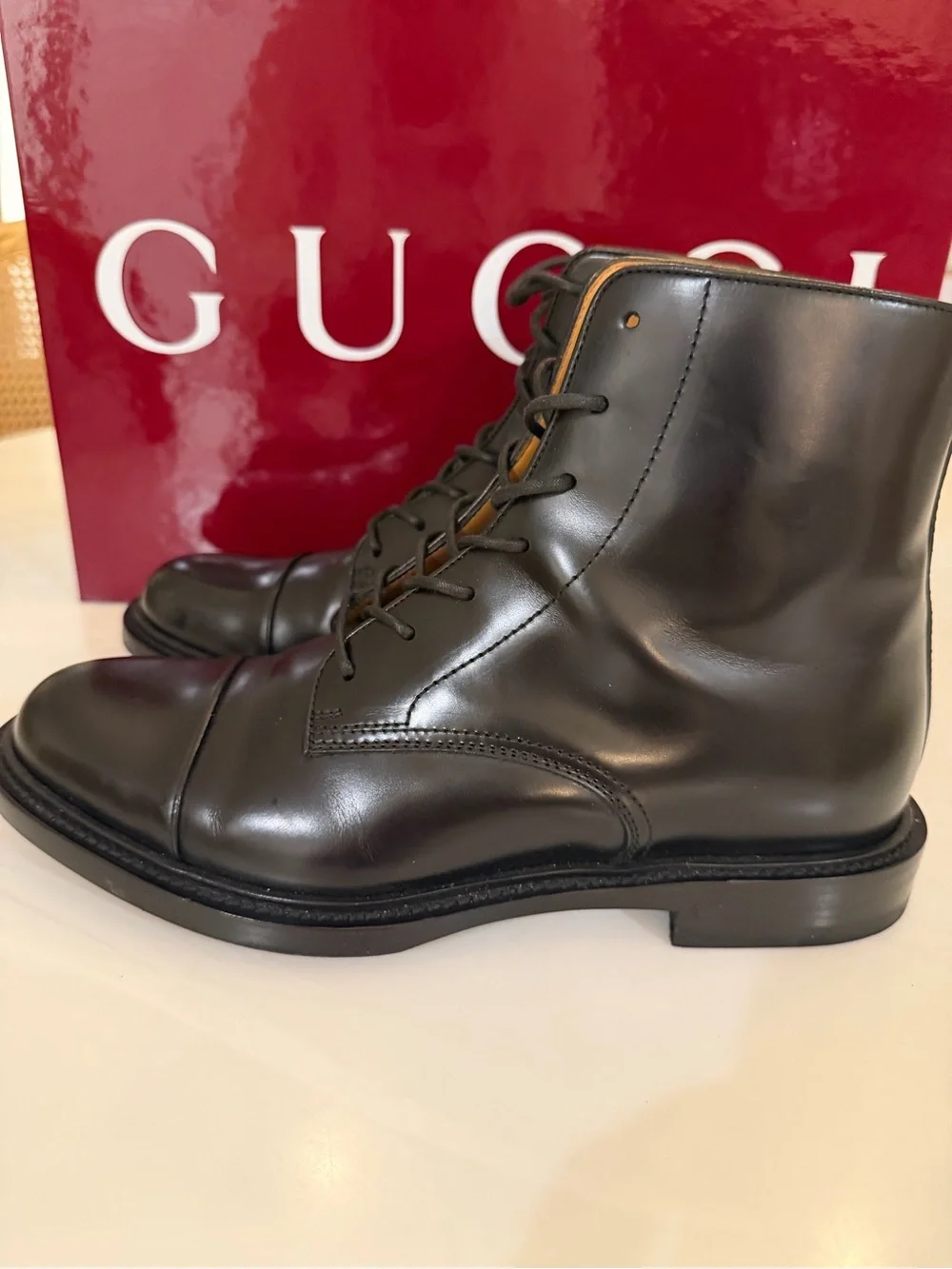 Men’s Gucci Black Leather Lace-Up Boots with Red & Green Web Stripe UK 7